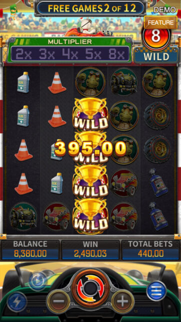 ANIMAL RACING slot game scene - FA CHAI Gaming