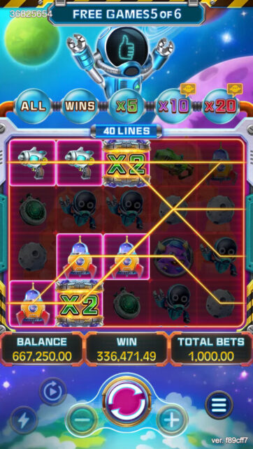 WAR OF THE UNIVERSE slot game scene - FA CHAI Gaming